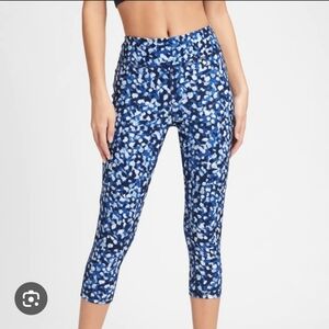 GAP Blue and White Activewear